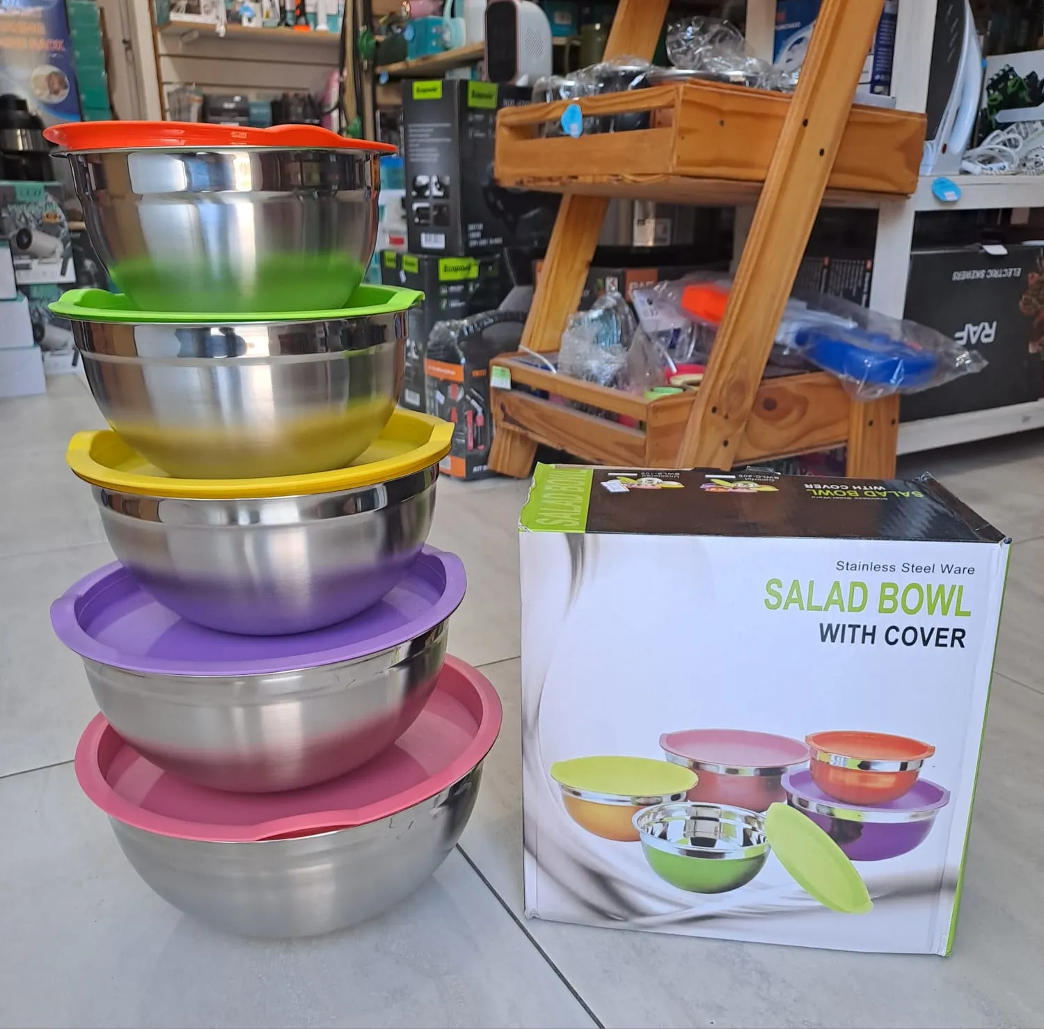 Salad bowl with cover BWLS-105